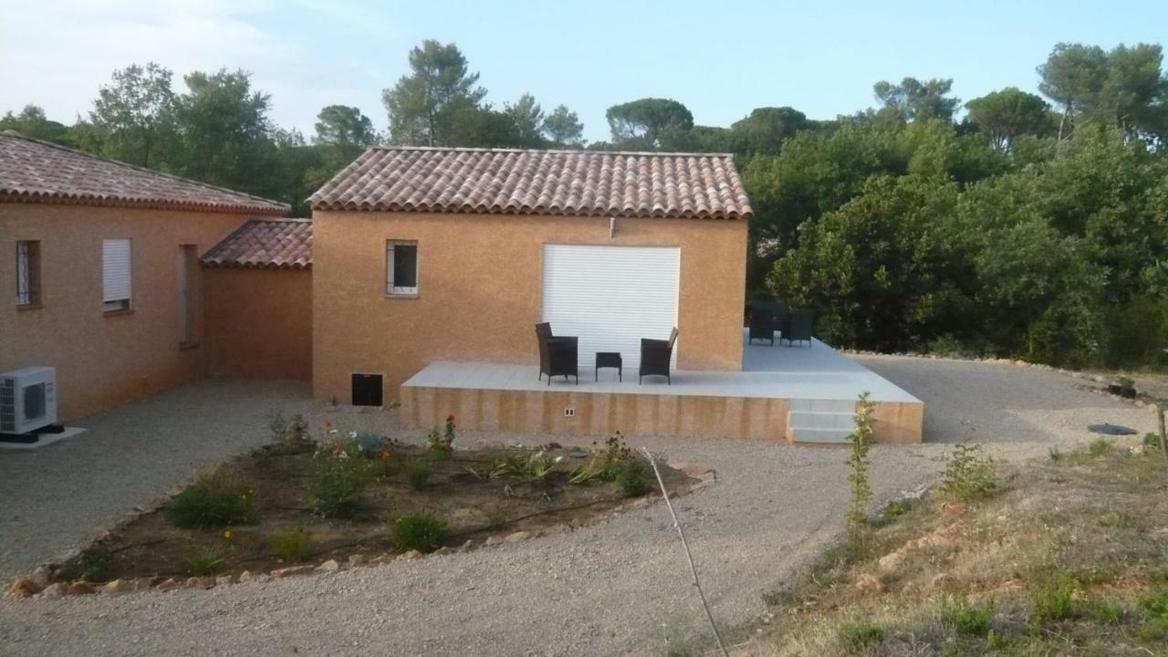 Chambres D'Hotes, B&B Climatisees La Borrellienne Сен-Максимен-ла-Сент-Бом Экстерьер фото