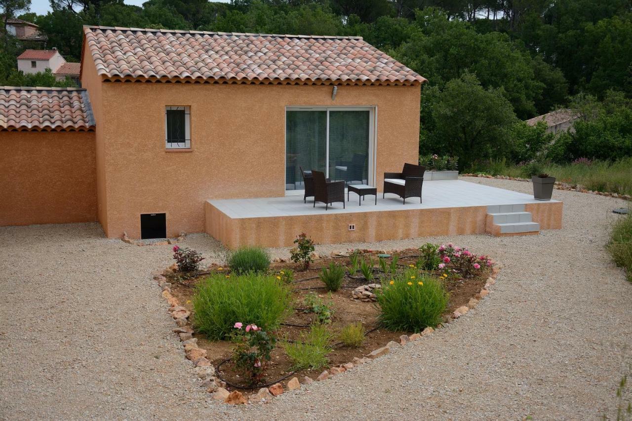 Chambres D'Hotes, B&B Climatisees La Borrellienne Сен-Максимен-ла-Сент-Бом Экстерьер фото