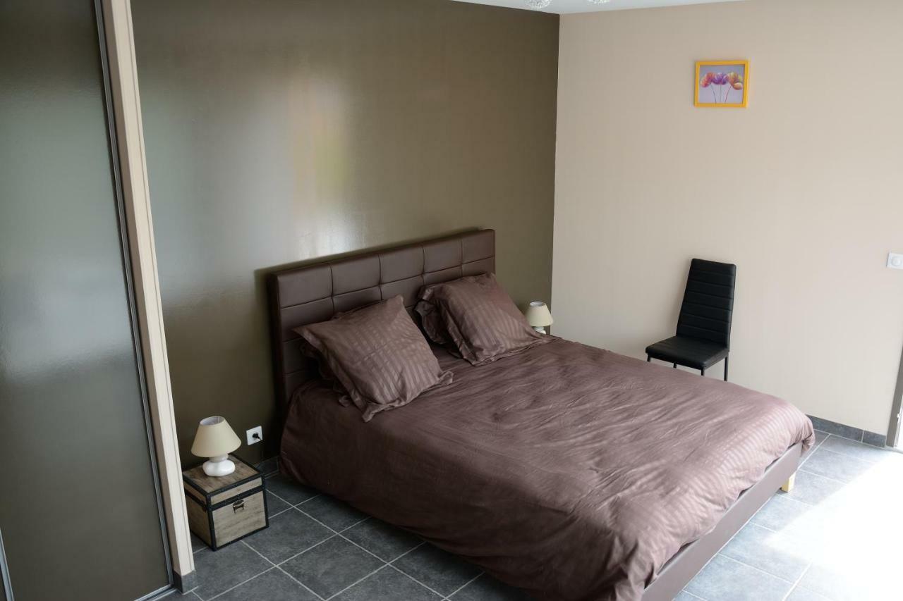 Chambres D'Hotes, B&B Climatisees La Borrellienne Сен-Максимен-ла-Сент-Бом Экстерьер фото