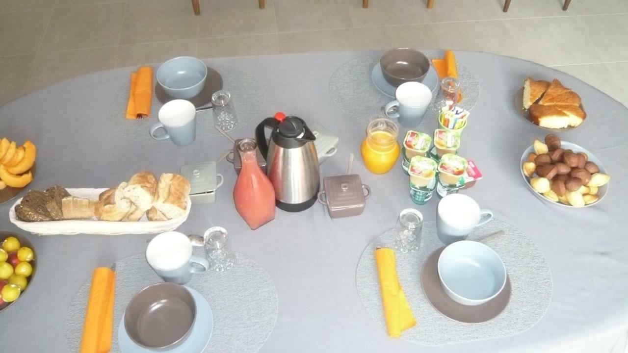 Chambres D'Hotes, B&B Climatisees La Borrellienne Сен-Максимен-ла-Сент-Бом Экстерьер фото
